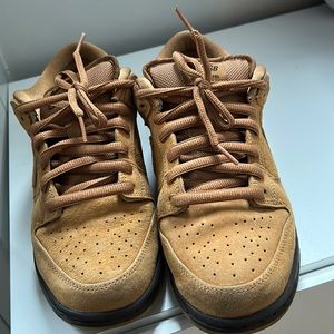 Nike dunks SB Wheat Mocha